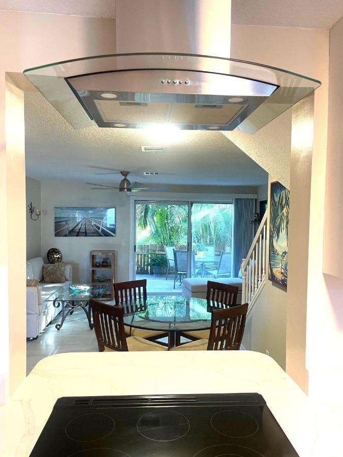 Coastal Townhome In Jupiter 1 Mile To Beach! 外观 照片